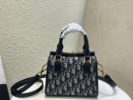 Picture of Dior Lady Handbags _SKUfw144850733fw